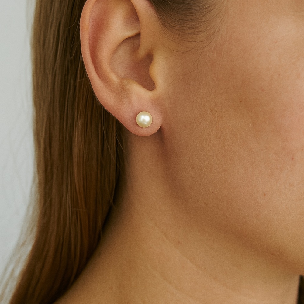 Pearl Pierced Earrings Vintage